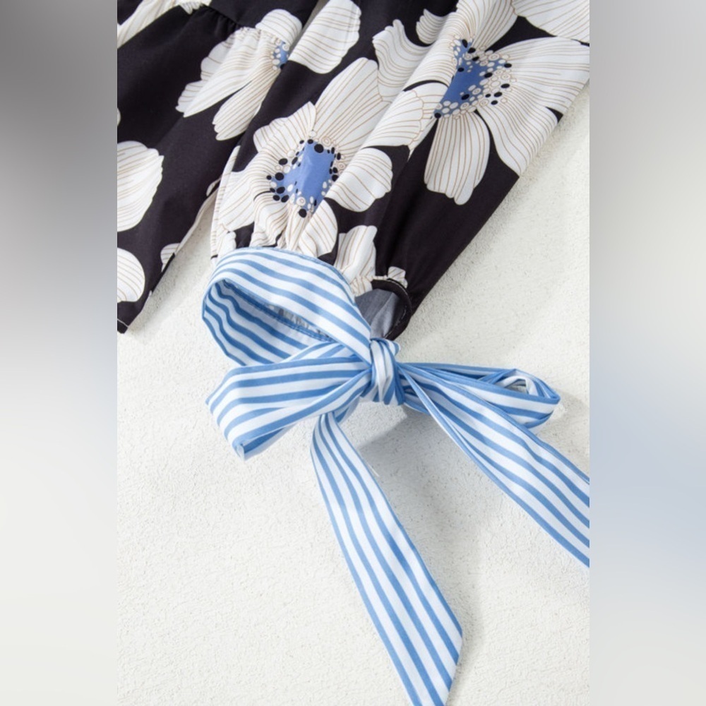 Floral Black and Blue Women's Top - Picture 7 of 9